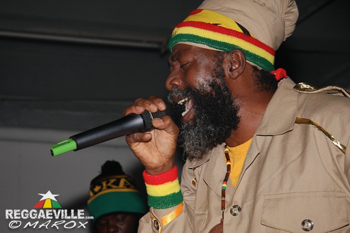 capleton1022014-Marox-Reggaeville54944.jpg