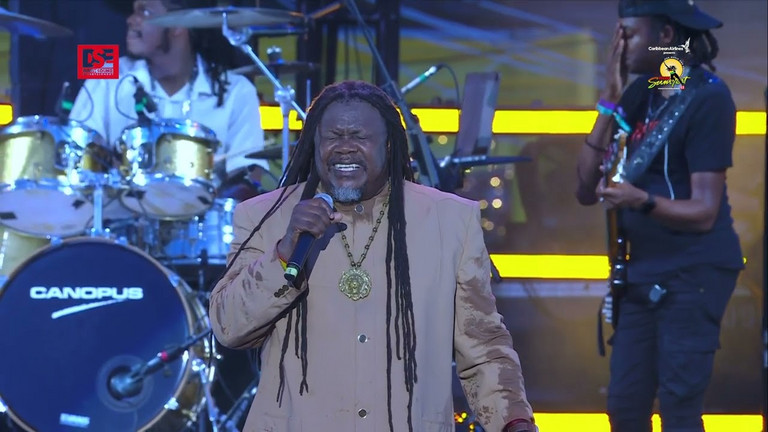 Video: Luciano @ Reggae Sumfest 2024 (#5) 7/20/2024