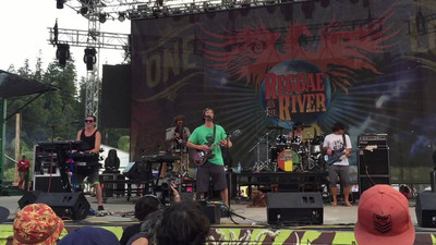 Stick Figure @ Reggae on the River 2015