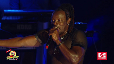 Mad Cobra feat. Richie Stephens @ Reggae Sumfest 2017