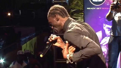 Ninjaman - Dissing Gully Bop & Isiah Laing @ Christmas Reggae Extravaganza 2014