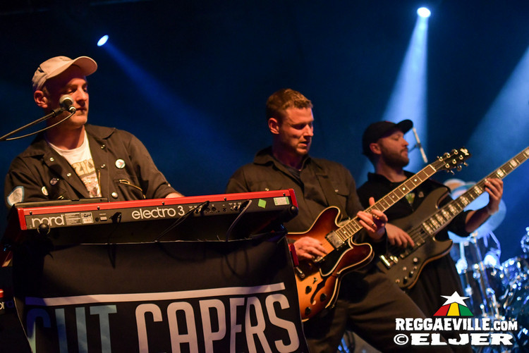 The Slapstickers, Cut Capers