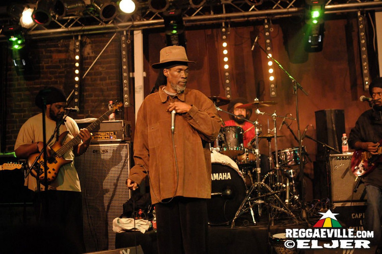 Akae Beka in Dortmund, Germany @ Junkyard