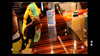 Luciano invites to 4 Seasons Party Cruise