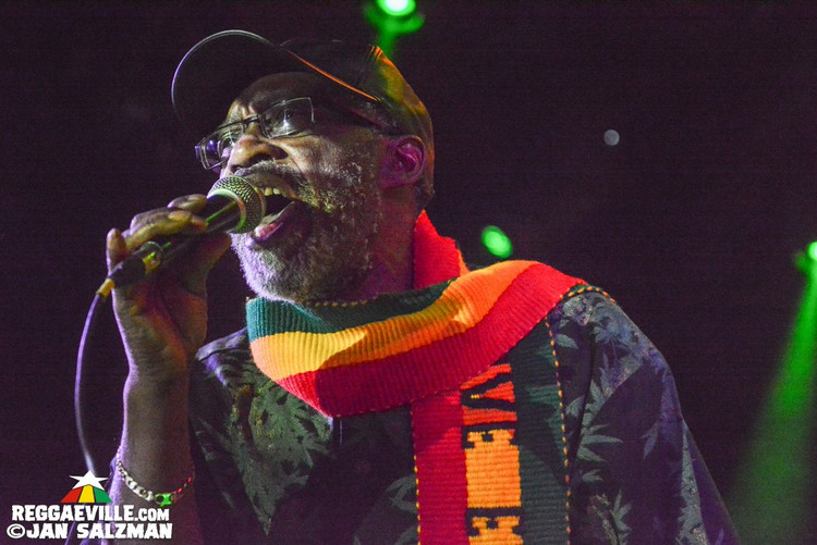 Johnny Clarke & Vivian Jones