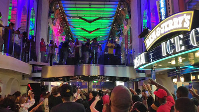 Seani B vs Damian Marley - Friendly Clash @ Welcome To Jamrock Reggae Cruise 2018