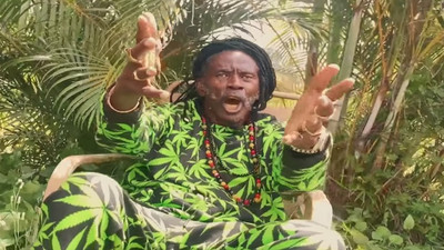 Everton Blender - Can't Take My Space