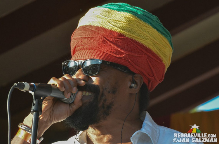 Michael Rose with Sly & Robbie, Raging Fyah and more @ Reggae On The Mountain 2017