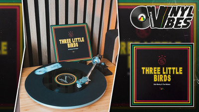 Bob Marley & The Wailers X De Ajax Supporters - Three Little Birds (Reggaeville Vinyl Vibes #39)