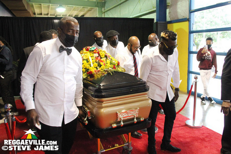 Robbie Shakespeare - Public Viewing