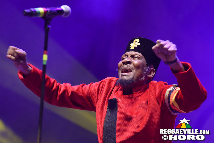 Jimmy Cliff & Groundation