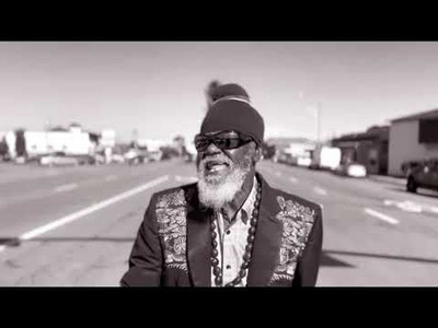 Kolumn - Love Everybody