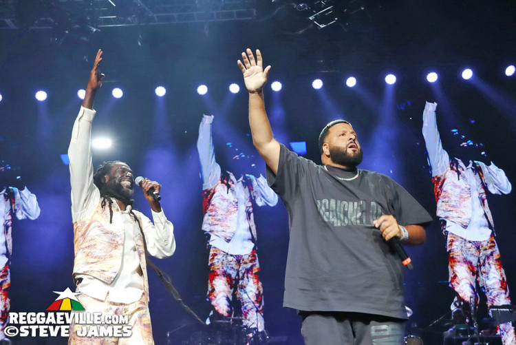 Buju Banton with DJ Khaled, Wayne Wonder & Gramps Morgan