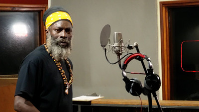 Capleton & Irie Ites - No Sell Your Soul (Studio Video)