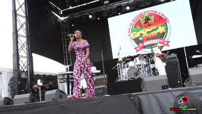 Pam Hall & JC Lodge @ Groovin In The Park 2018