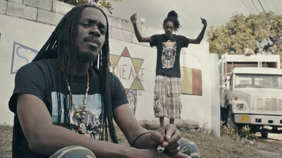 Lineage Smilez - One Big Garrison