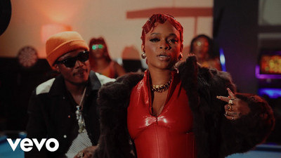 Lila Iké  feat. Masicka - Romantic