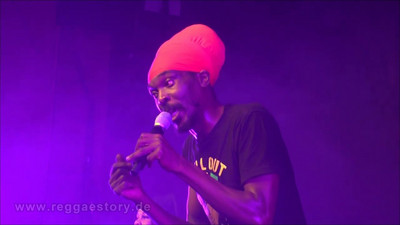 Anthony B & House Of Riddim -  Music Free My Soul | Feeling Good in Berlin, Germany @  Reggaeville Easter Special 2024