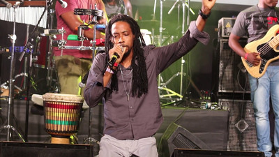 Feluké - Keep My Soul Alive @ Feluké Charity Concert)