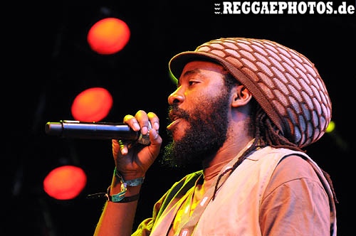 Omar Perry