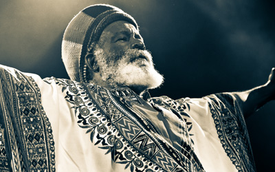 Videos & Photos: Congos & Abyssinians in Paris, France 5/15/2011
