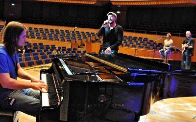 Videos & Photos: Gentleman & Natty Unplugged @ New Fall Festival 10/16/2011