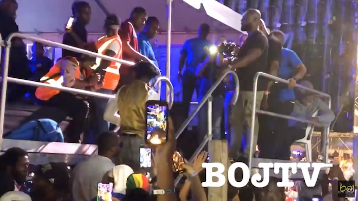 Behind the Scenes - Buju Banton Hits The Stage @ Reggae Sumfest 2019 [7/20/2019]