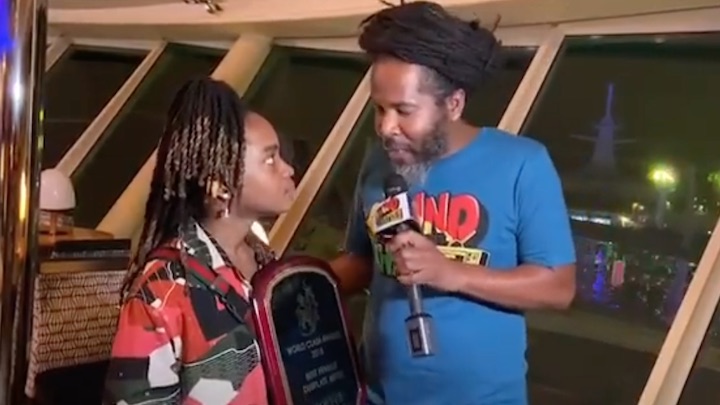 Koffee Receives The World Clash Dubplate Award 2018 [12/12/2019]