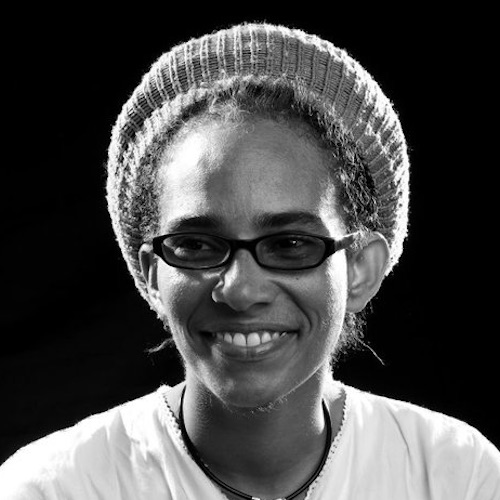 Nelly Stharre