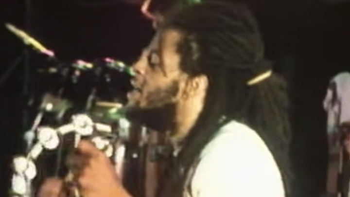 UB 40  - Food For Thought [1981]