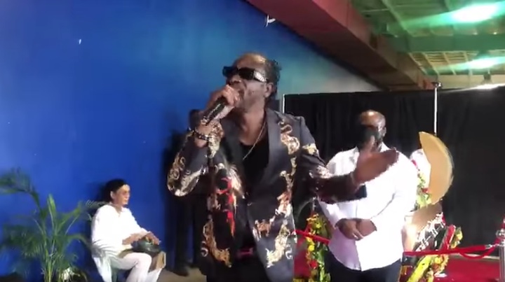 Bounty Killer paying respects to Robbie Shakespeare [2/6/2022]