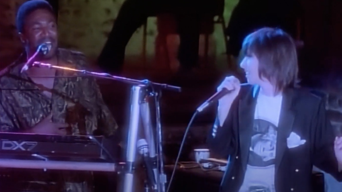 Chrissie Hynde feat. Tyrone Downie - Waiting in Vain in Jamaica [7/1/1988]