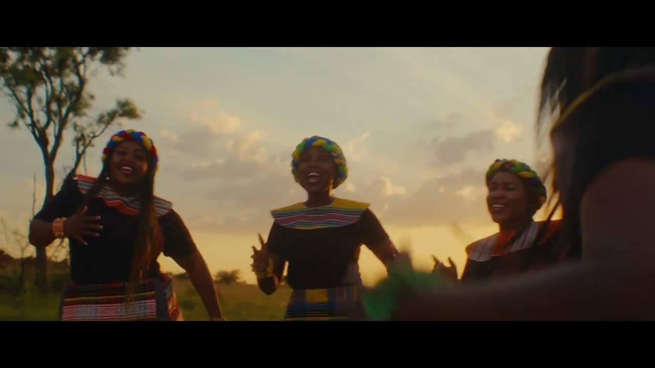 Samini feat. Soweto Gospel Choir - Chaana