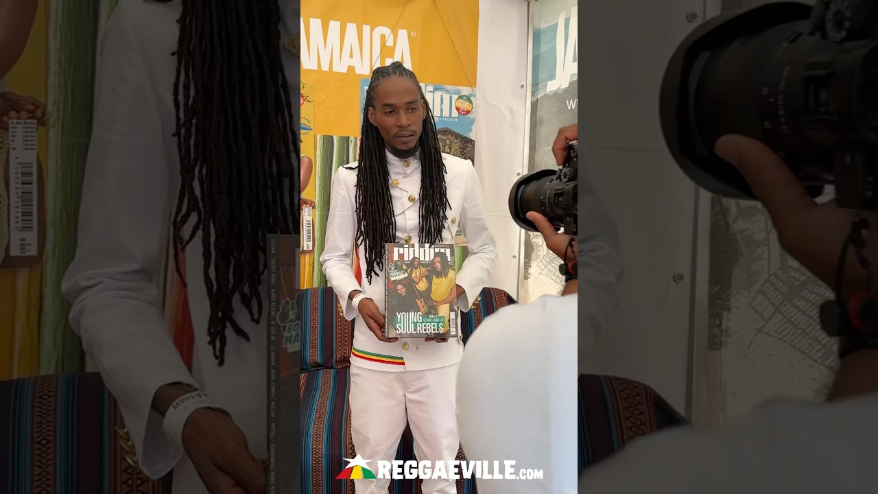 Meet and greet with Eesah @ SummerJam 2025 [7/4/2025]