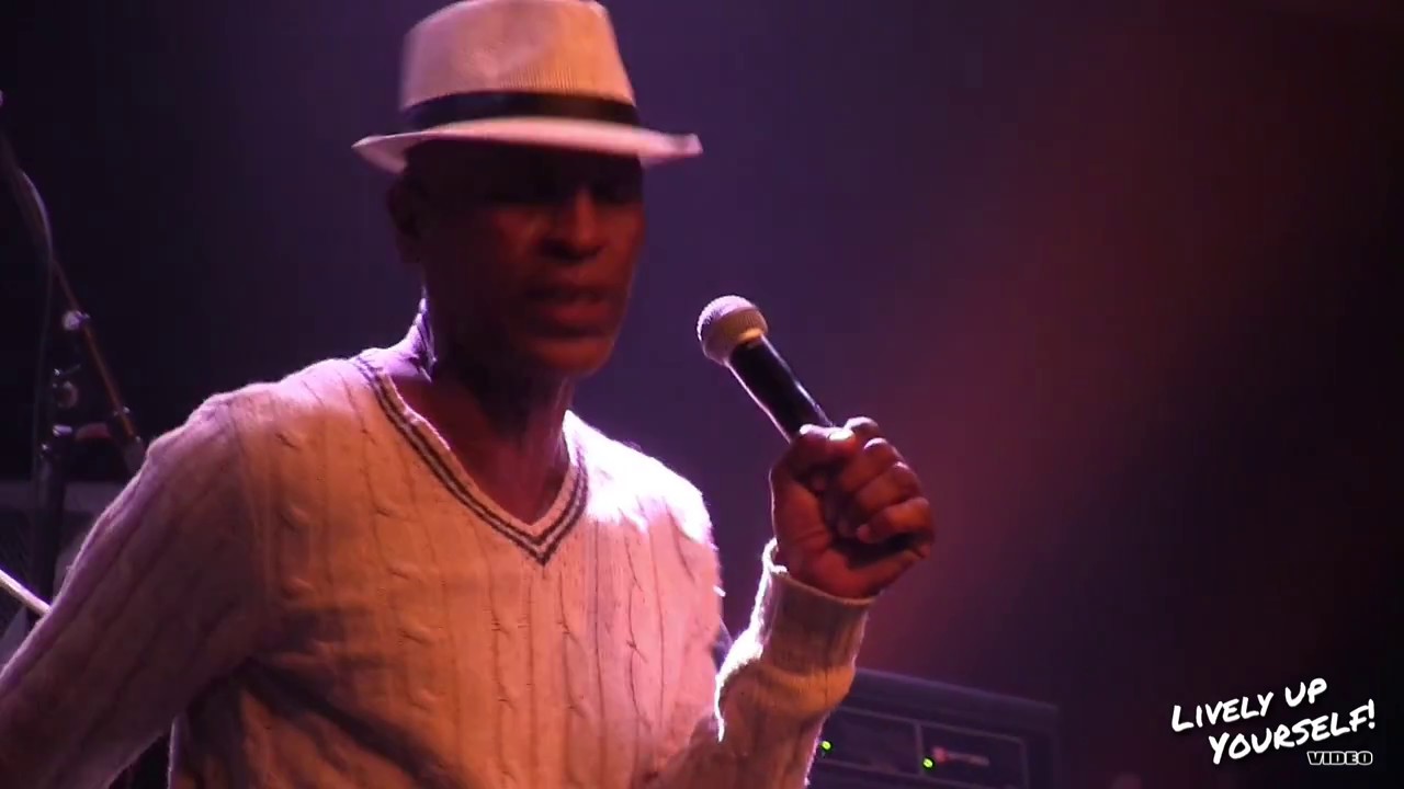 Eek A Mouse - Anarexol in Leiden, Holland @ Gebr. De Nobel [10/19/2016]