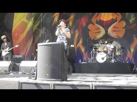 Sara Lugo @ Ruhr Reggae Summer Dortmund 2015 [6/7/2015]