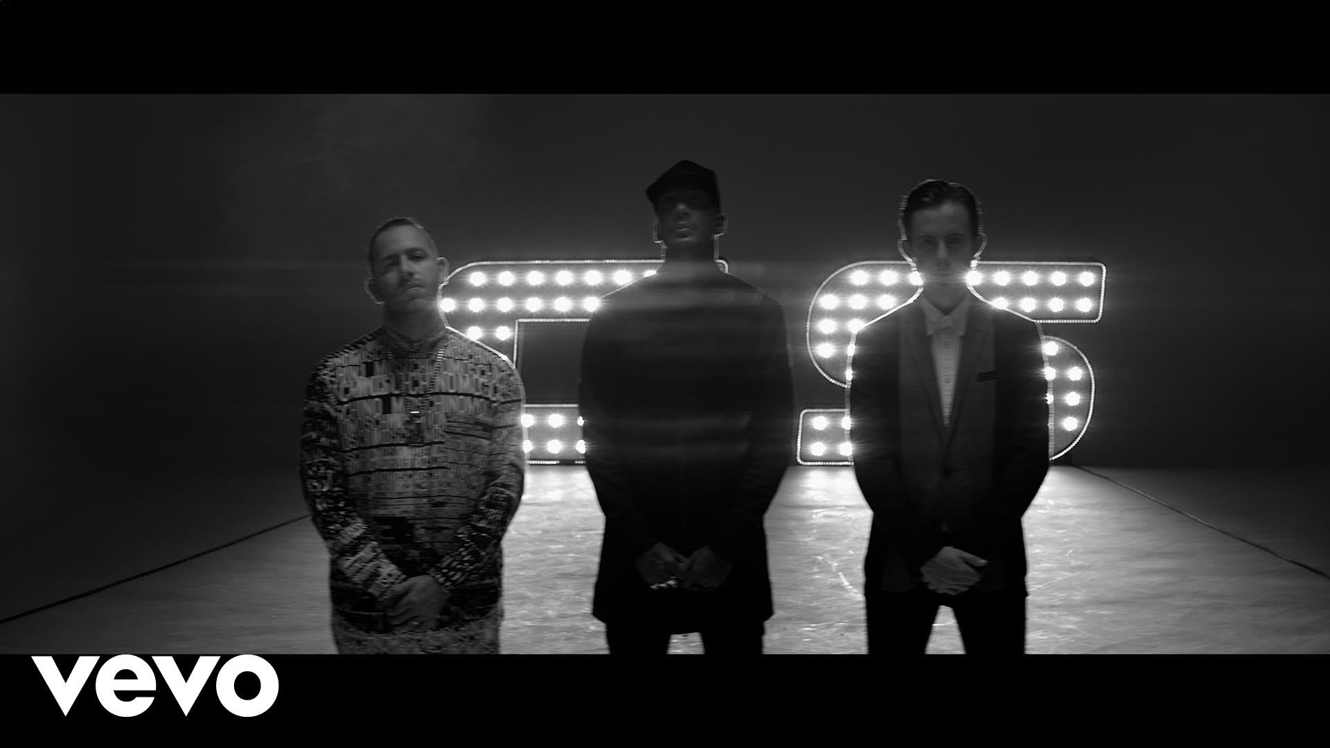 Chase & Status feat. Cutty Ranks - International [8/6/2014]