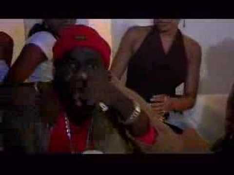 Macka Diamond feat. Black-er - Bun Him [2006] 