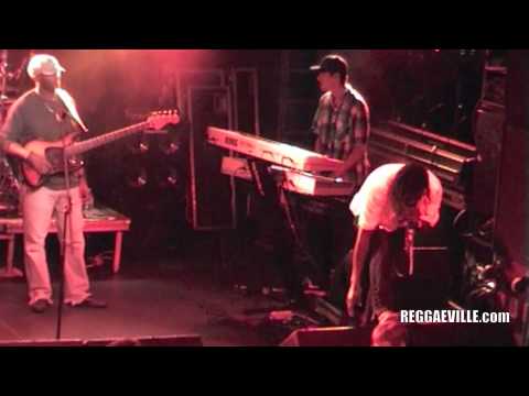 Culture feat. Kenyatta Hill - Munich, Germany @ Backstage [6/15/2011]