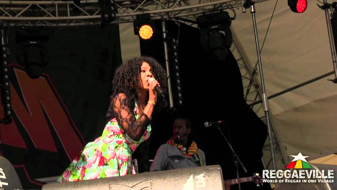 Hollie Cook @ SummerJam [7/7/2012]