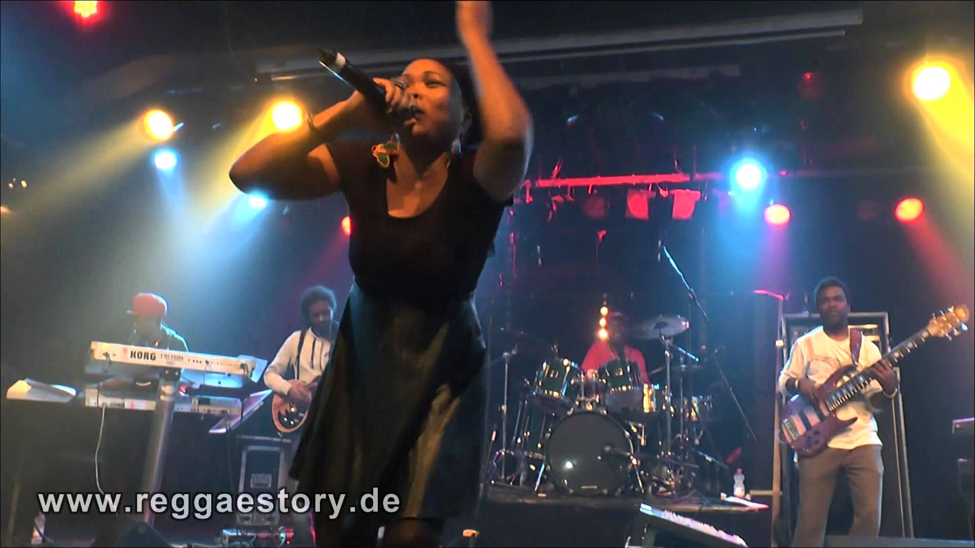 Queen Ifrica - Marijuana Song in Berlin, Germany @ Yaam [11/11/2015]