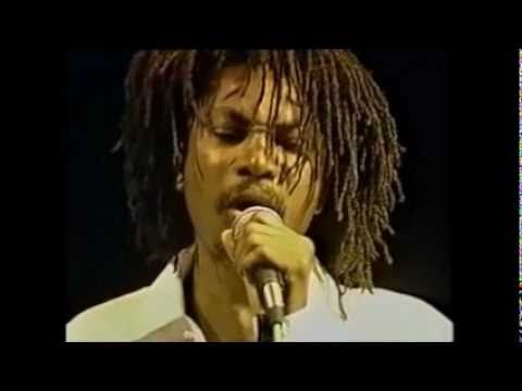 Garnett Silk & The Jahpostles - Live in Ocho Rios, Jamaica [4/2/1994]