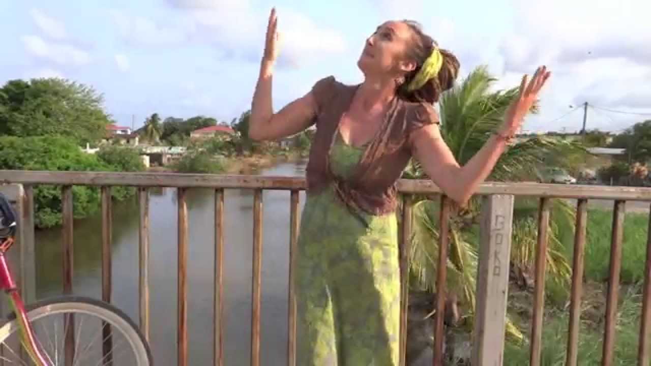 Protoje & Chronixx - Who Knows (ASL Video) [5/12/2014]