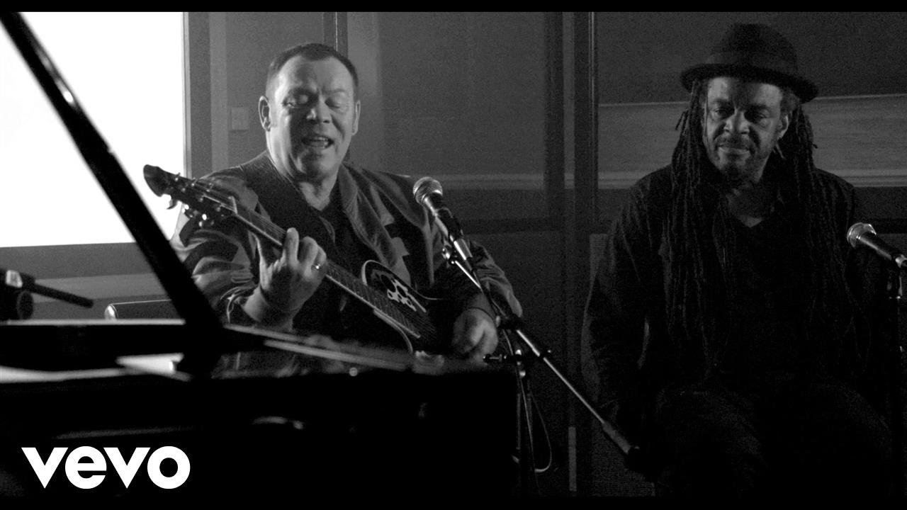 UB40 featuring Ali, Astro & Mickey - Red Red Wine (Unplugged) [11/14/2016]