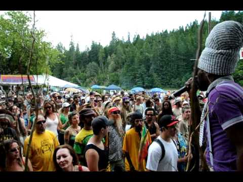 Perfect - Hold On Buju @ Reggae On The River [7/16/2011]