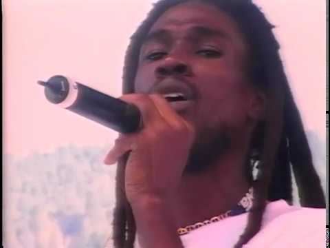 Midnite @ Reggae On The River 2004 [2004]