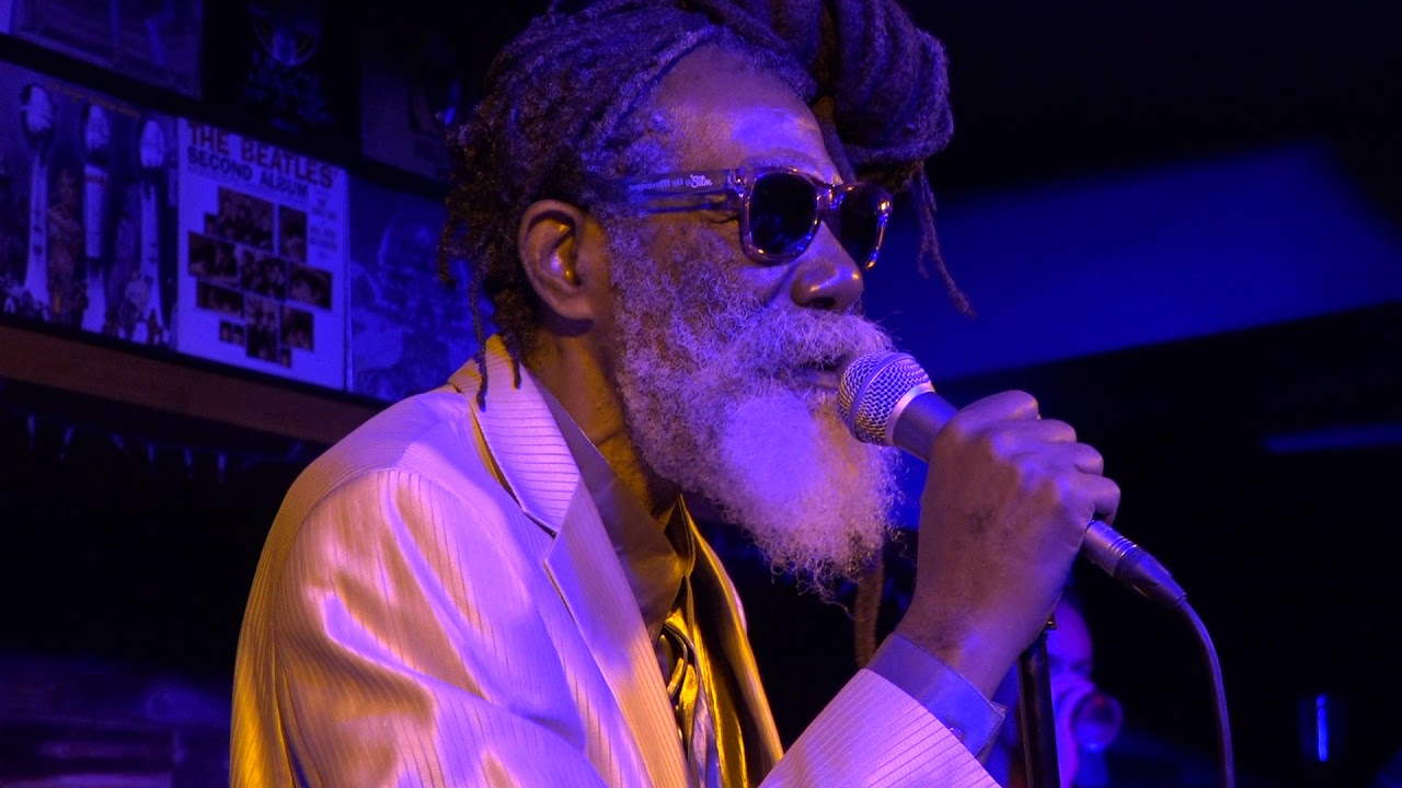 Don Carlos with Dub Vision - Mr. Sun in Sonoma, CA @ Reel Fish Shop [4/21/2018]