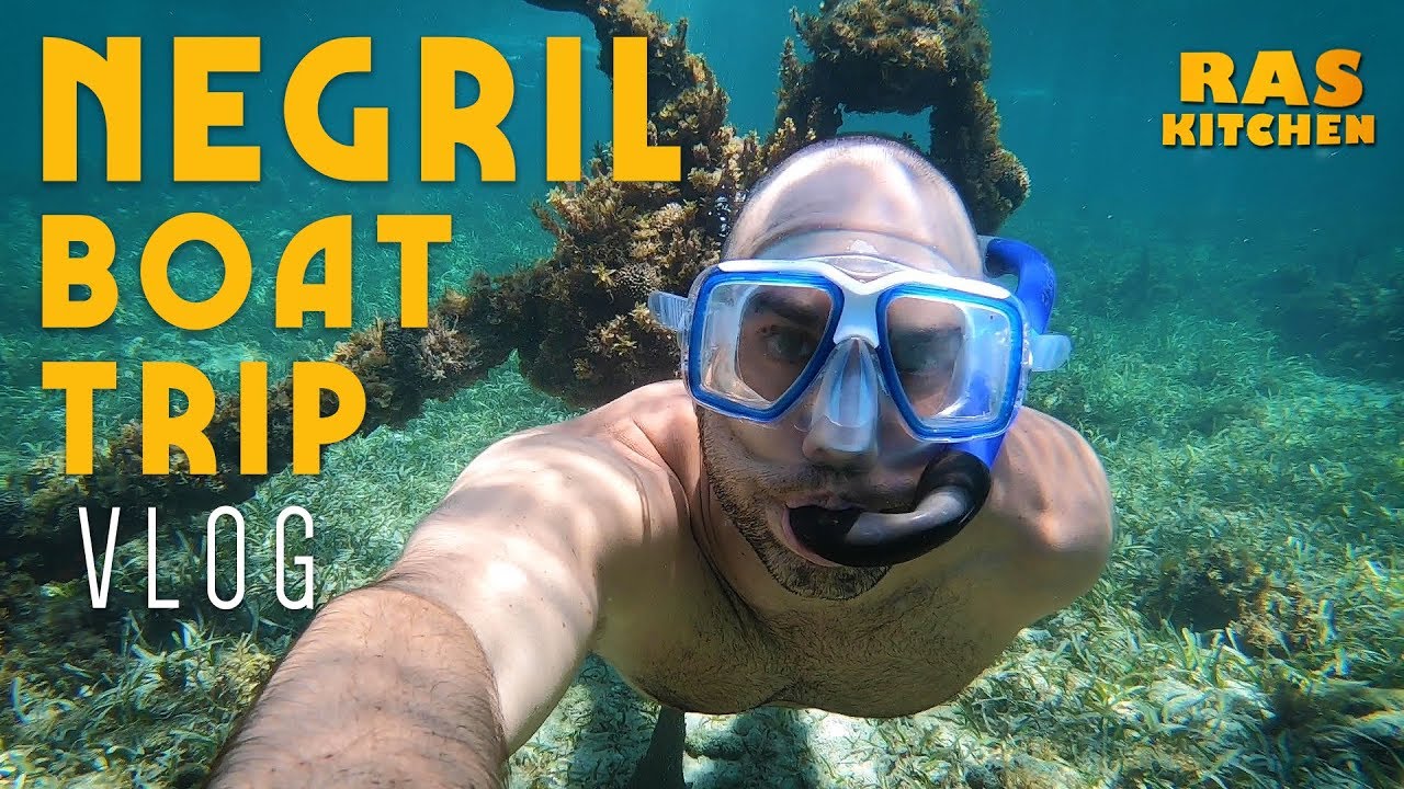 Ras Kitchen - Underwater Pirate Weapons! Negril Boat Trip VLOG [6/24/2019]