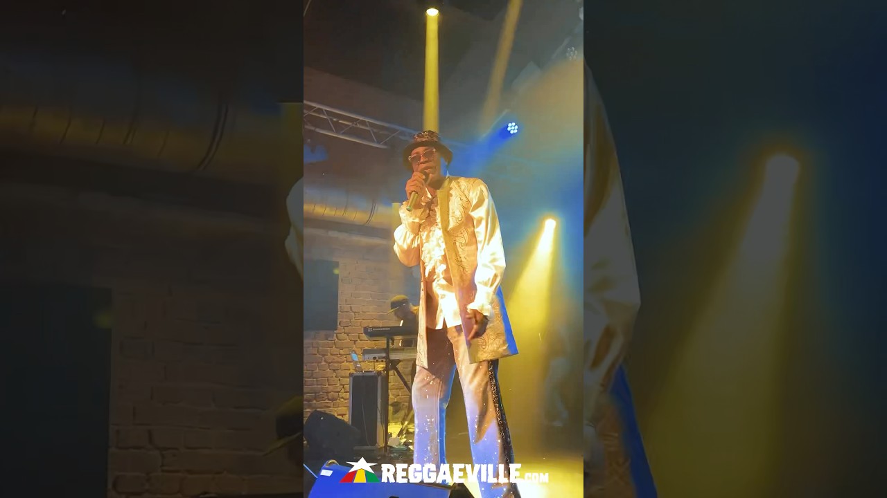 EEK-A-MOUSE & Jahvolution Band - Star, Daily News or Gleaner in Bochum, Germany