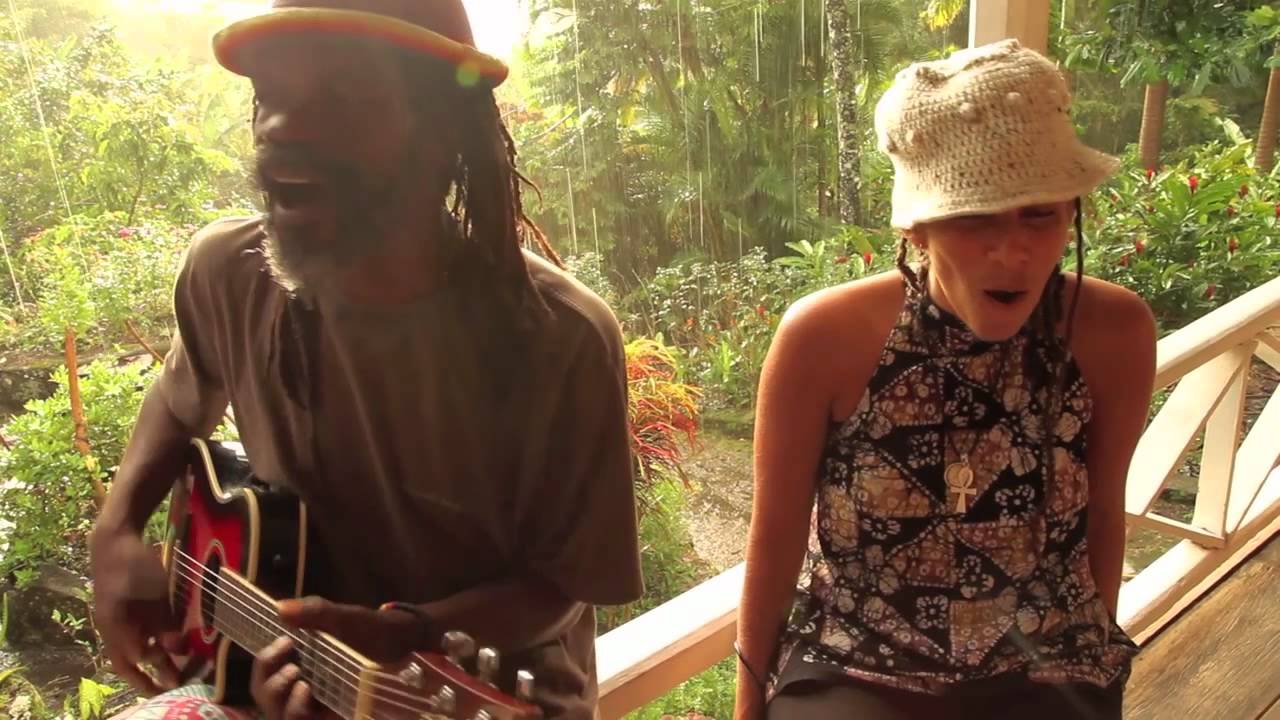 Nelly Stharre & Trevy Felix - Dread Act (Acoustic) [9/23/2011]
